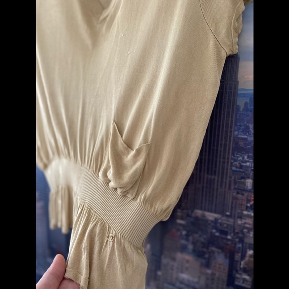 Chanel top - Picture 5 of 16